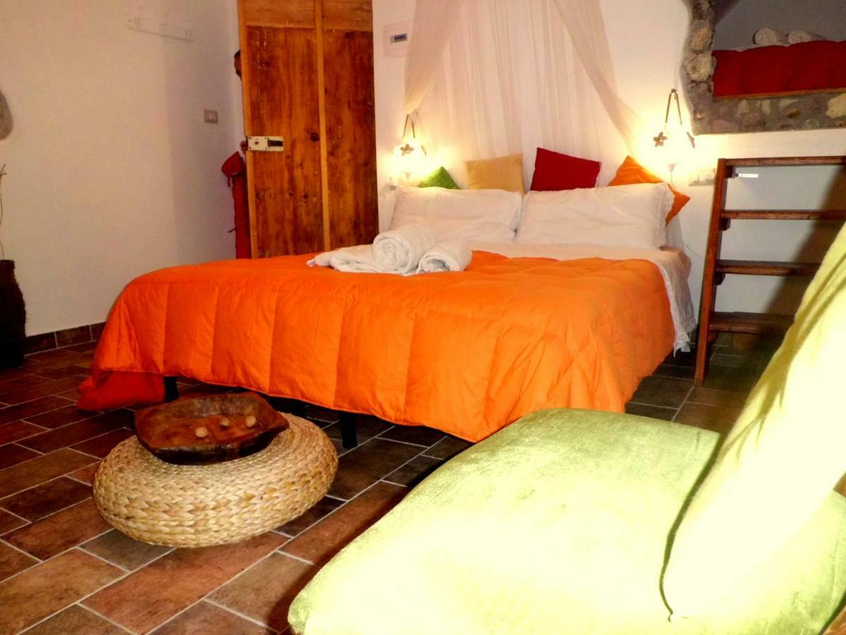 Agriturismo Su'E Lentu Bosa Εξωτερικό φωτογραφία